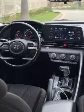 interiorFront