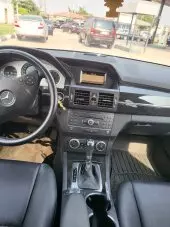 interiorFront