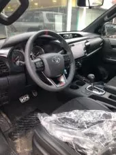 interiorFront