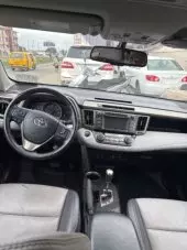 interiorFront