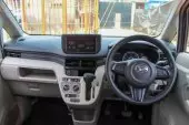 interiorFront