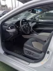 interiorFront