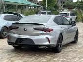car Right Back