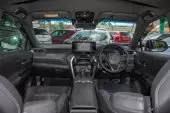 interiorFront