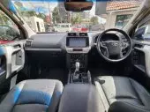 interiorFront
