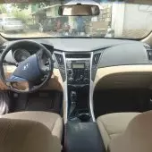 interiorFront
