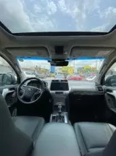 interiorFront