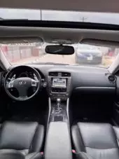 interiorFront