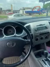interiorFront