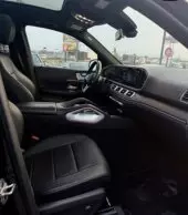 interiorFront