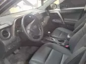 interiorFront