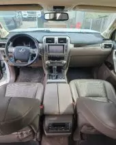 interiorFront