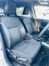 interiorFront