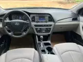 interiorFront
