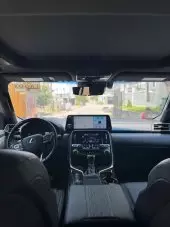 interiorFront
