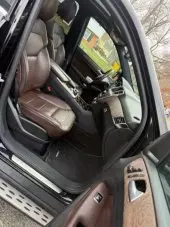 interiorFront