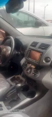 interiorFront