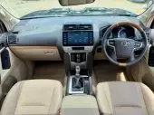 interiorFront
