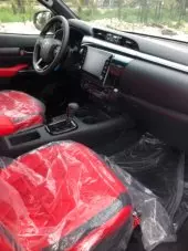 interiorFront