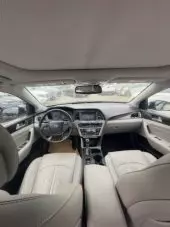 interiorFront