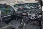 interiorFront