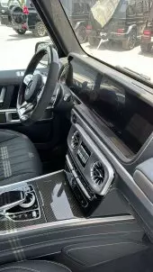 interiorFront