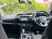 interiorFront