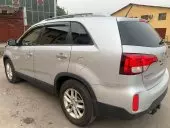 car Right Back