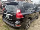 car Right Back