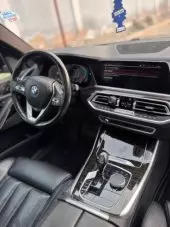interiorFront