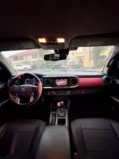 interiorFront