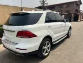 car Right Back