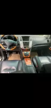 interiorFront