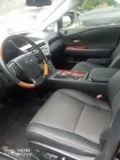 interiorFront