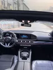 interiorFront