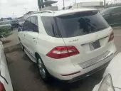 car Right Back