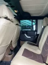 interiorBack
