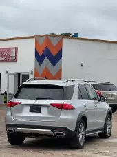 car Right Back