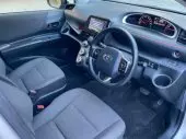 interiorFront
