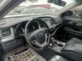 interiorFront