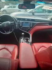 interiorFront