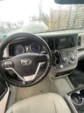 interiorFront
