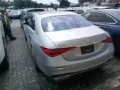 car Right Back
