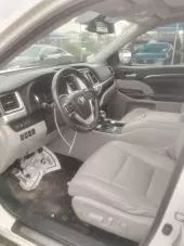 interiorFront