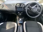 interiorFront