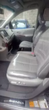 interiorBack