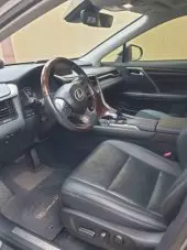 interiorFront