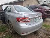car Right Back