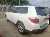 car Right Back