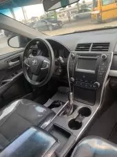 interiorFront
